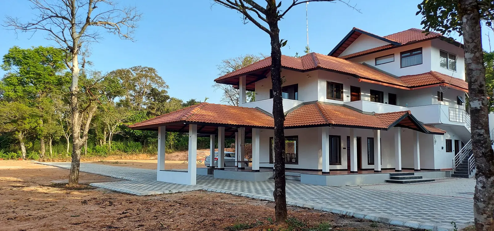 Front of The GreenStay villa in Kallahalli, Sakleshpur